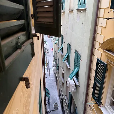 La Casa Di Adriano Lägenhet Chiavari