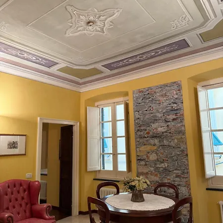 Lägenhet La Casa Di Adriano Chiavari